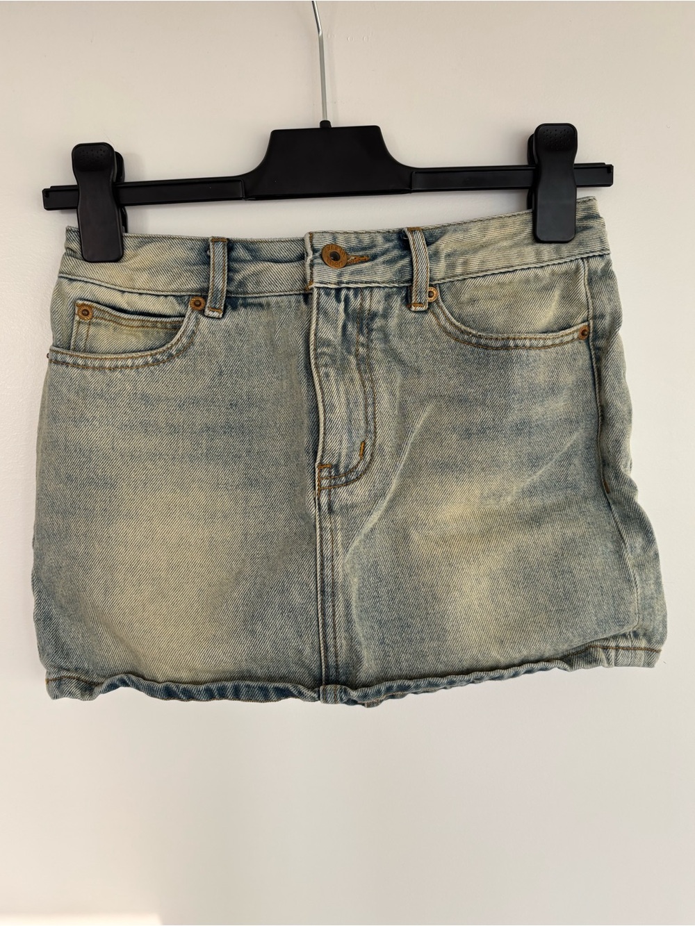 Alright Then 13” Waist Denim Light Wash Faded Mini Skirt, Blue/Cream, Size 0.